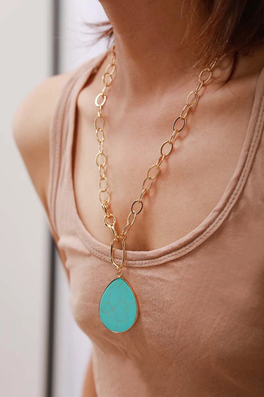 Natural Turquoise Pendant Gold Plated Chunky Chain Necklace