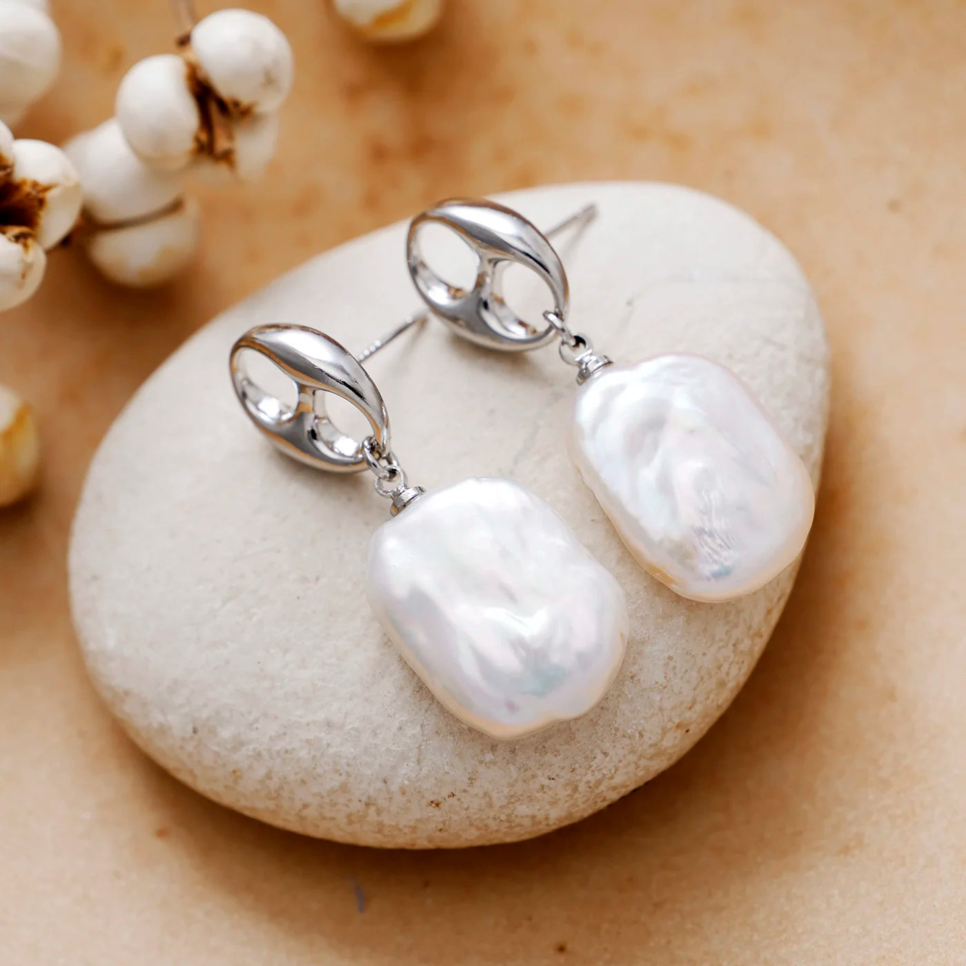 Natural Freshwater Pearls Dangle Earrings