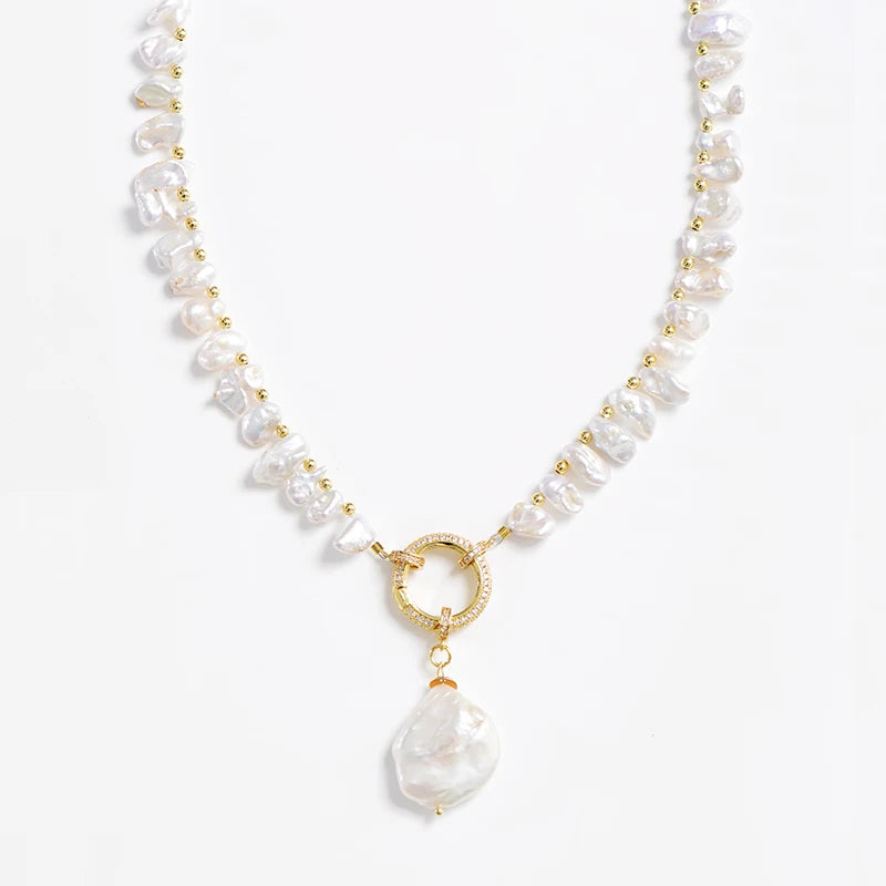 Natural Freshwater Pearls Collar Necklace