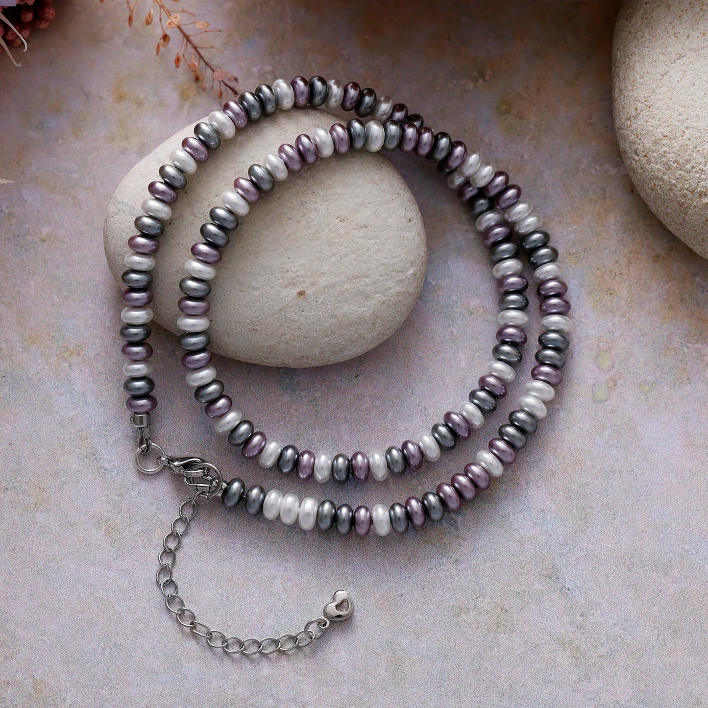 Natural Shell Pearls Choker Necklace