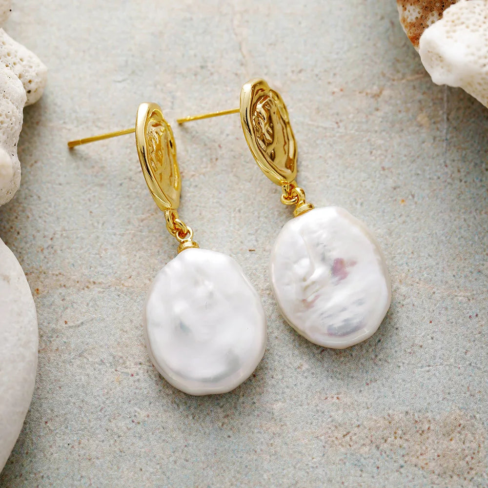 Natural Freshwater Pearls Dolce Vita Style Earrings
