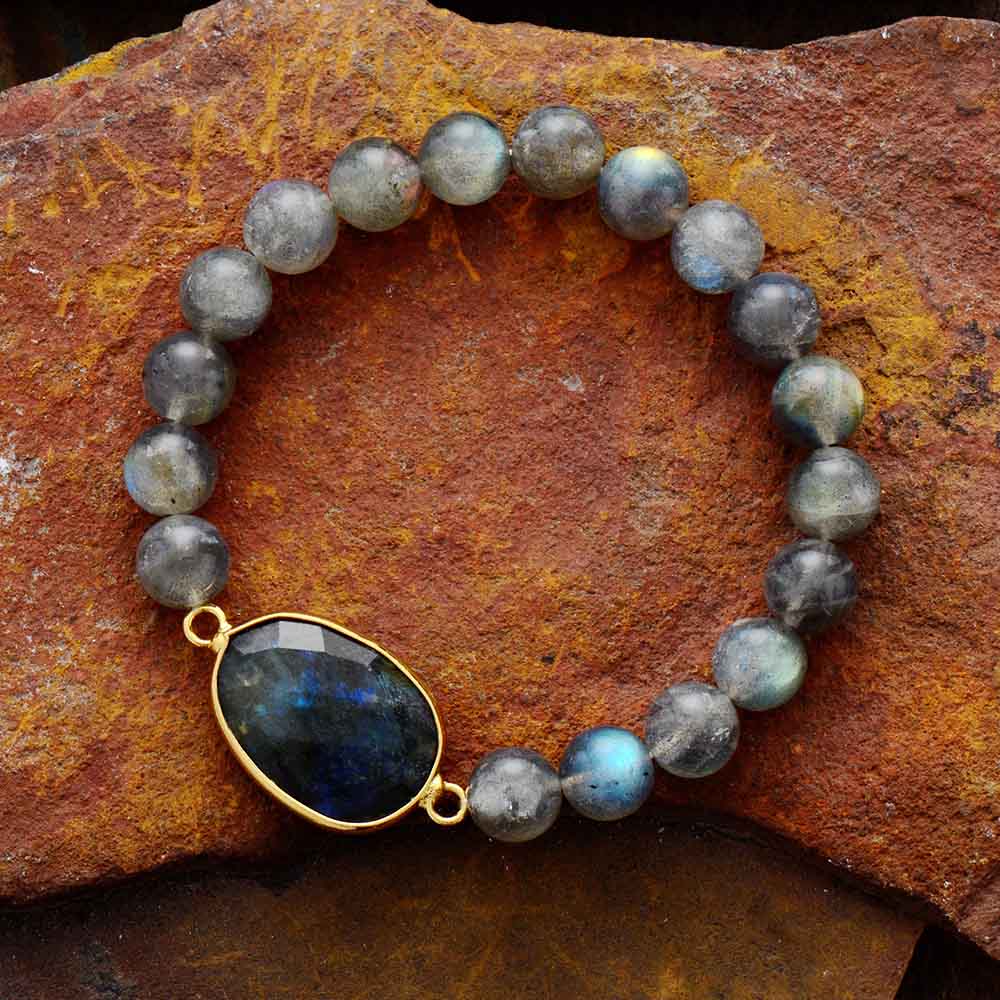 Boho Labradorite Beaded Bracelet with Natural Stone Charm