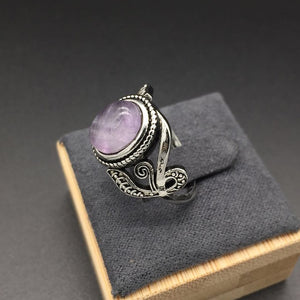 Vintage Flower-shaped 925 Silver Ring with Amethyst Gemstone