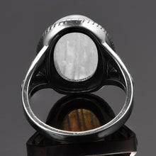 Load image into Gallery viewer, Natural Moonstone 925 Silver Ring
