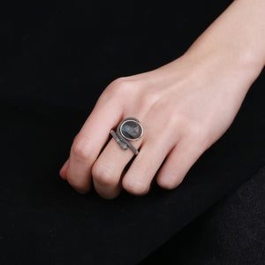 Vintage Silver Serpent Ring with Natural Labradorite